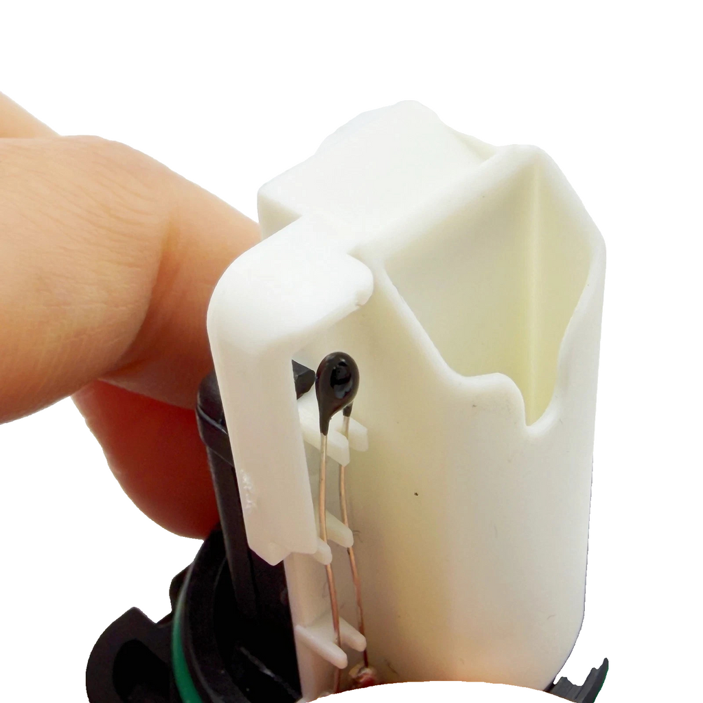 BMW MAF sensor end cap view